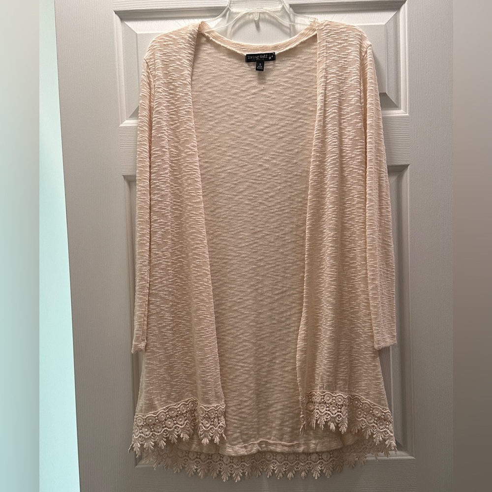 living doll women’s oversized cream cardigan in size small